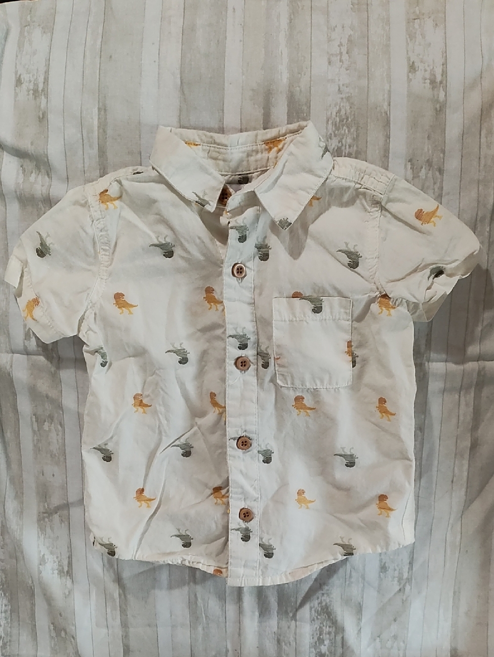 Tommy Bahama White Short-Sleeve Button-Down Shirt Dino Motif Boy's 24 Mo